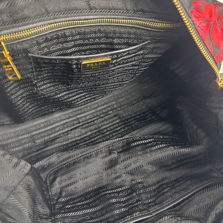 プラダ PRADA ショルダーバッグ ナイロン ブラック×レッド レディース z6689 プラダ PRADA ショルダーバッグ ナイロン ブラック×レッド レディース z6689