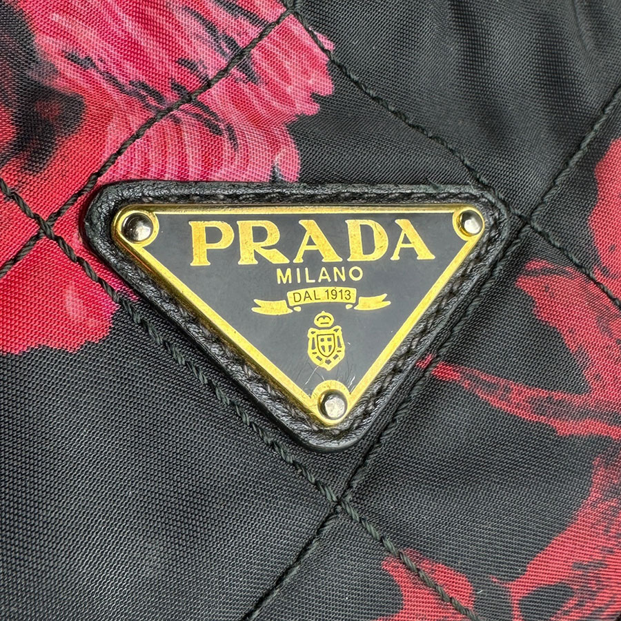 プラダ PRADA ショルダーバッグ ナイロン ブラック×レッド レディース z6689 プラダ PRADA ショルダーバッグ ナイロン ブラック×レッド レディース z6689