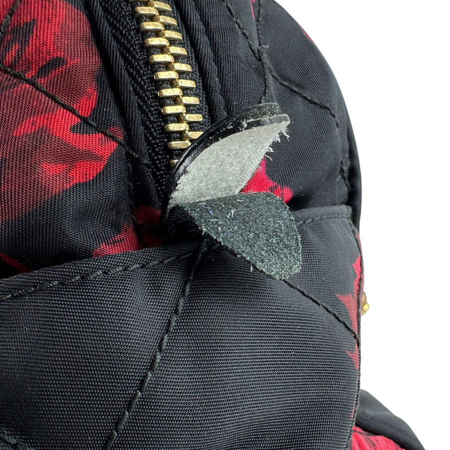 プラダ PRADA ショルダーバッグ ナイロン ブラック×レッド レディース z6689 プラダ PRADA ショルダーバッグ ナイロン ブラック×レッド レディース z6689