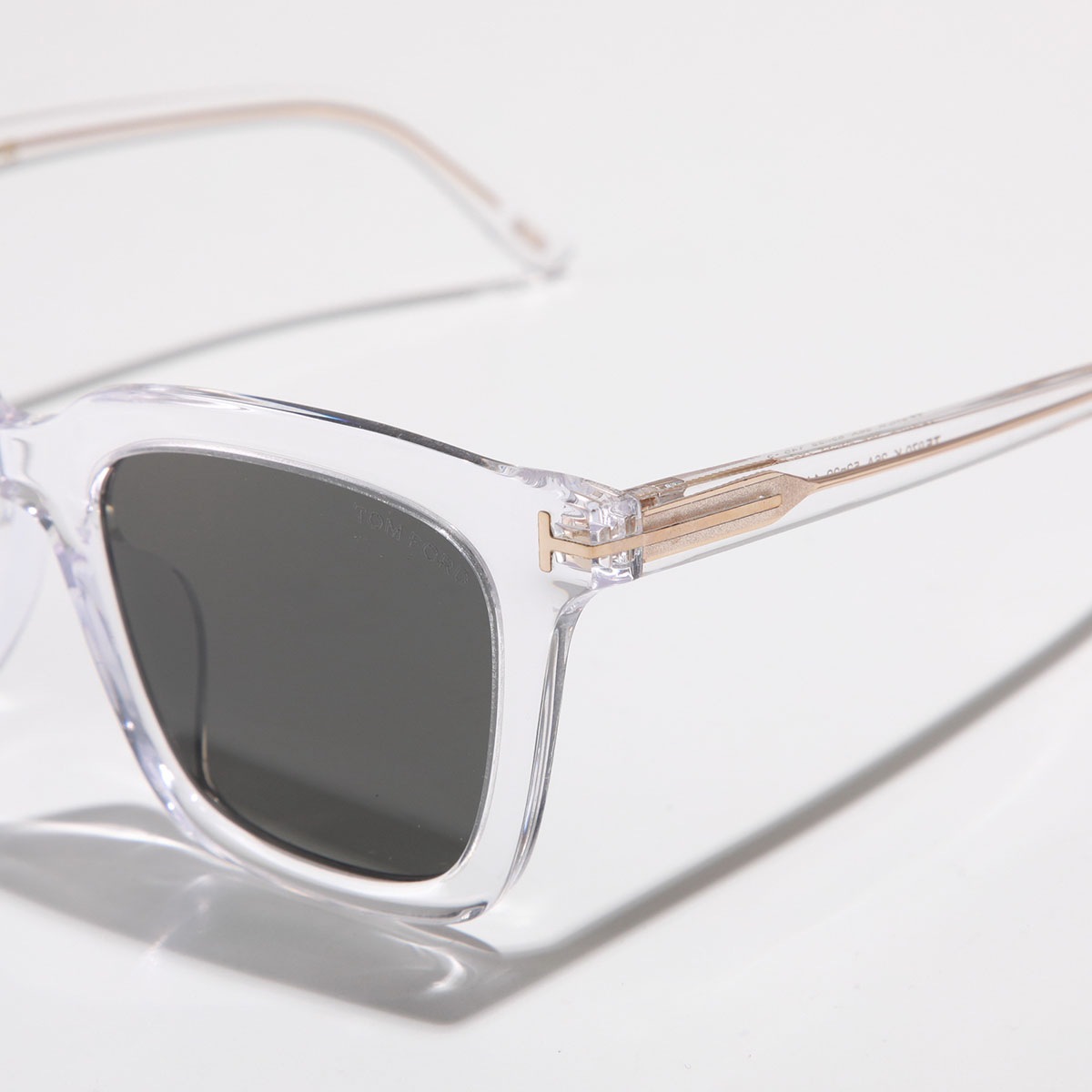 TOM FORD トムフォード サングラス TF970-K FT970-K レディース ウェリントン型 ロゴ Tロゴ カラーレンズ クリアフレーム アイウェア カラー2色