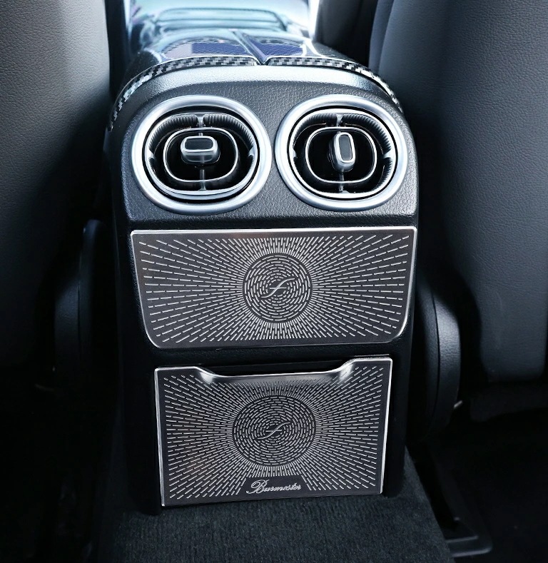 メルセデス・ベンツ Cクラス W206 用 自動車 リア エアアウトレット 装飾ステッカー アンチキック 保護ステッカー ガーニッシュ パーツ ステンレス製 2ピース 6203 メルセデス・ベンツ Cクラス W206 用 自動車 リア エアアウトレット 装飾ステッカー アンチキック 保護ステッカー ガーニッシュ パーツ ステンレス製 2ピース 6203