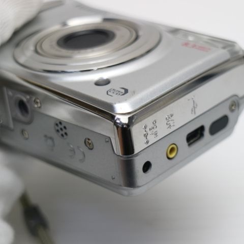 超美品 FinePix A800 シルバー FUJIFILM デジカメ 190