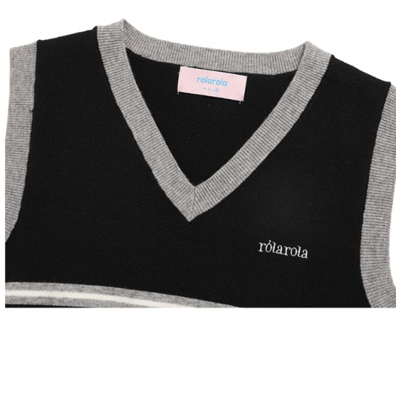 ロラローラプレッピーニットベストブラック ロラローラプレッピーニットベストブラック