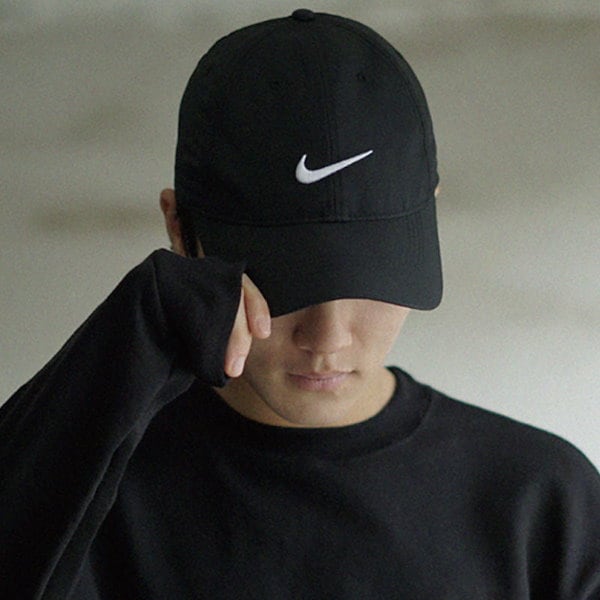 Qoo10] NIKE [NIKE] BV1076-010 GO