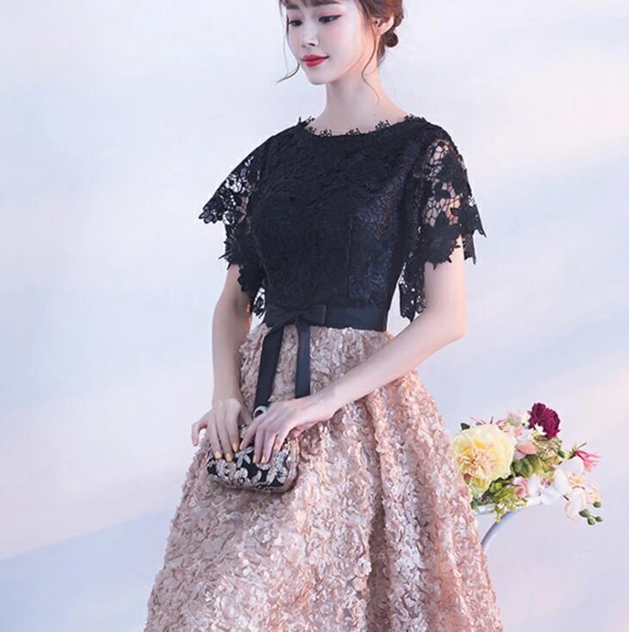 パーティードレス 結婚式 ワンピース フレア袖　パーティドレス ミモレ丈 花柄　刺繍 ウェディングドレス ウエディング ドレス 二次会 花嫁 ブライズメイド お呼ばれ ワンピース 袖 ミモレ丈 結婚式