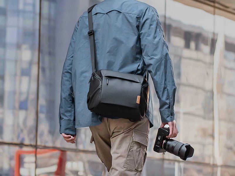 PGYTECH OneGo ショルダーバッグ 10L(グレー) P-CB-047 PGYTECH OneGo ショルダーバッグ 10L(グレー) P-CB-047