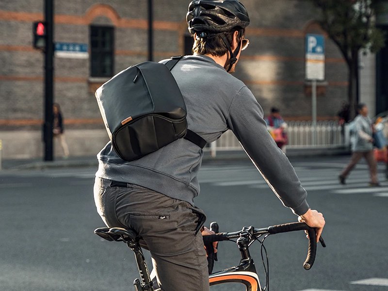 PGYTECH OneGo ショルダーバッグ 10L(グレー) P-CB-047 PGYTECH OneGo ショルダーバッグ 10L(グレー) P-CB-047