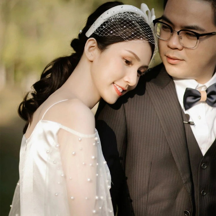 在庫あり 花嫁 ウエディングドレス 二次会ドレス 結婚式 格安 ウエディングドレス 披露宴 結婚式 イベント 演奏会 発表会 フォーマルドレス 白 オシャレ 高級感 海外挙式 ウエディングドレス