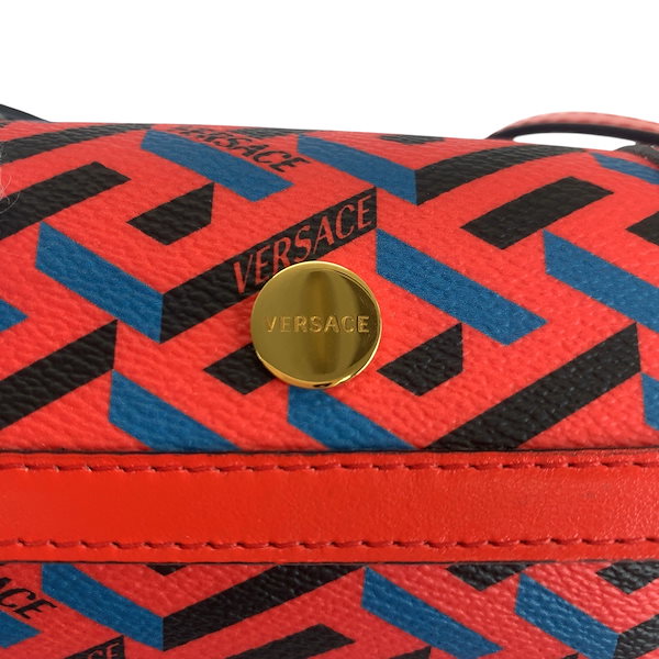 VERSACE シグネチャー ラウンドジップ ケース レッド VERSACE シグネチャー ラウンドジップ コインケース レッド 未