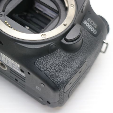 超美品 EOS 8000D ブラック 157 超美品 EOS 8000D ブラック 157