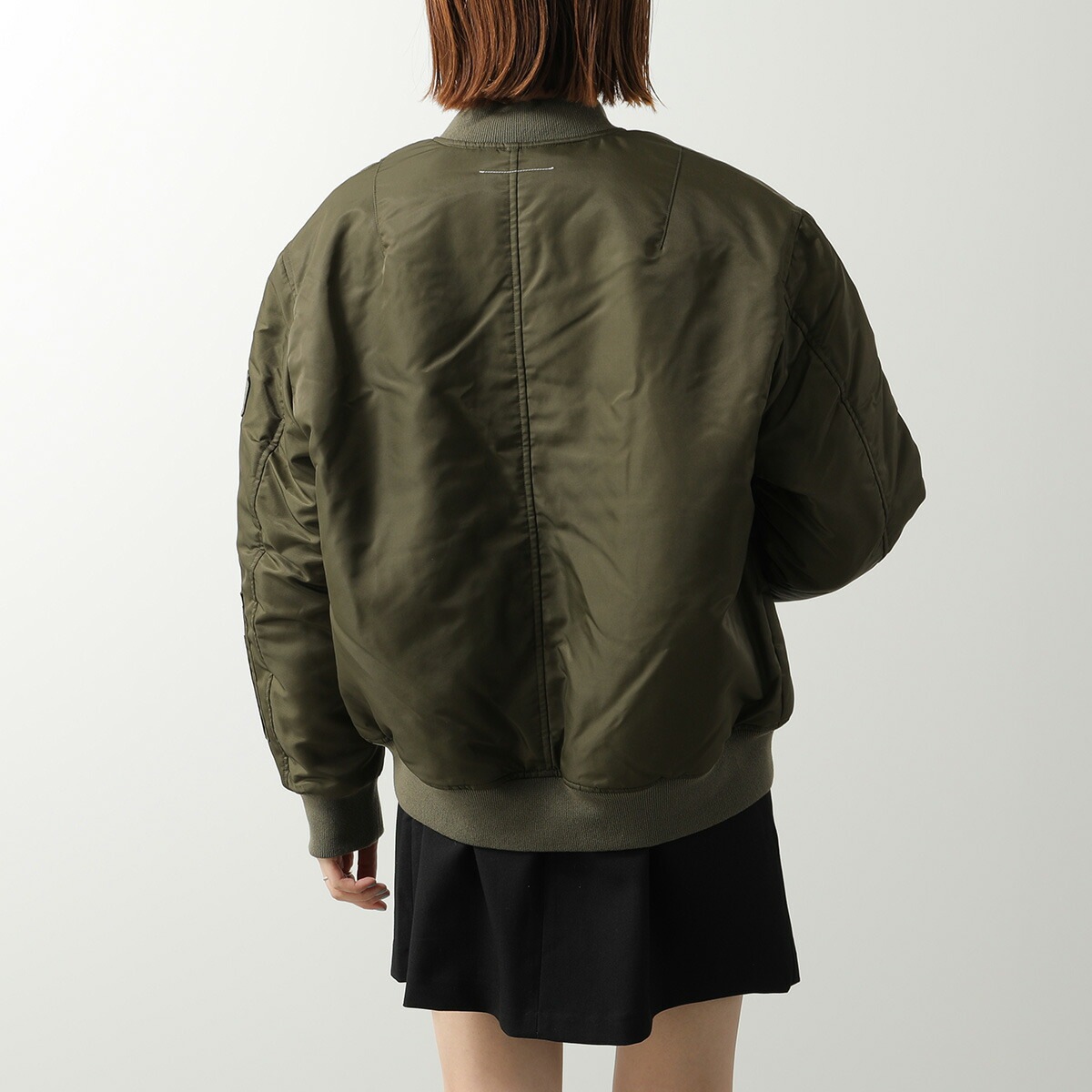 MM6 KIDS エムエムシックス メゾンマルジェラ キッズ ブルゾン M60832 MM03B パテッド ナイロン ボンバージャケット MA-1 ロゴ刺繍パッチ M6514