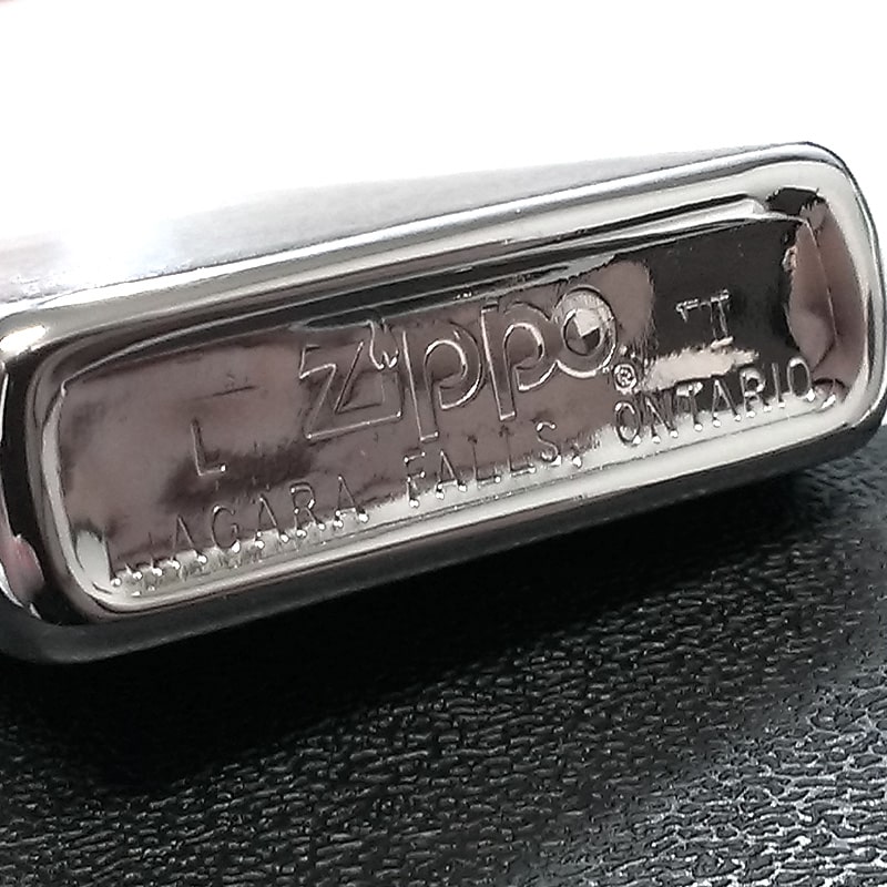 ZIPPO ライター 1991年製 カナダ製 廃盤 レア オンタリオ製 ジッポ おしゃれ 珍しい ヴィンテージ 未使用品 ビンテージ 絶版 シルバー プレゼント ギフト