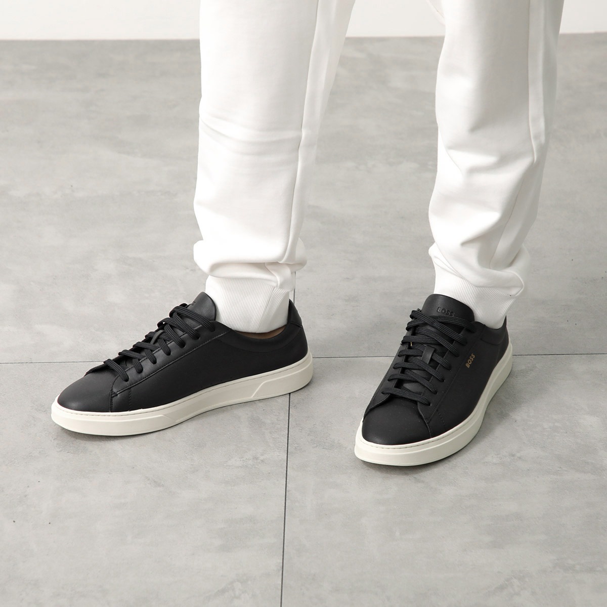 HUGO BOSS ヒューゴボス スニーカー 50536480 メンズ ローカット レザー ロゴ ラウンドトゥ シューズ 靴 カラー2色 HUGO BOSS ヒューゴボス スニーカー 50536480 メンズ ローカット レザー ロゴ ラウンドトゥ シューズ 靴 カラー2色