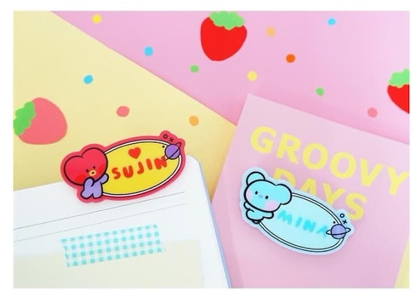 Qoo10] BT21 ピンバッジ 名札 ネームプレートミニ ア