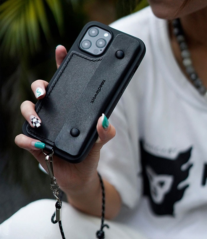 Hand made 本革 牛革 レザー × シリコン ショルダー iPhoneケース カードケーススマホ カードホルダー 財布 ケース 持ち手付き スマホケース 革 皮 オシャレ クール モード