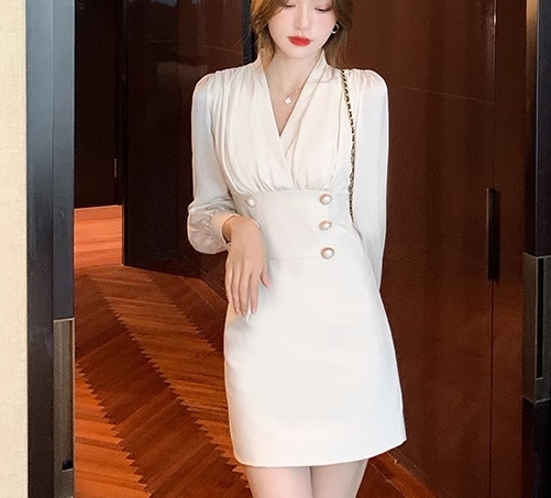 フェイクツーピース レディース ワンピース ニットワンピ ミニ ショート 長袖 Vネック タイト スリム 細身 ウエストマーク ハイウエスト ボタン かわいい 大人可愛い きれいめ カジュアル 上品