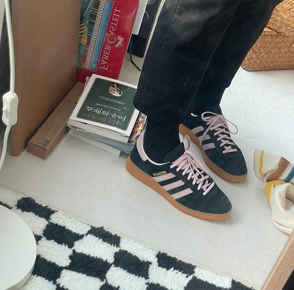 Qoo10 adidas HANDBALL SPEZIAL ストラ