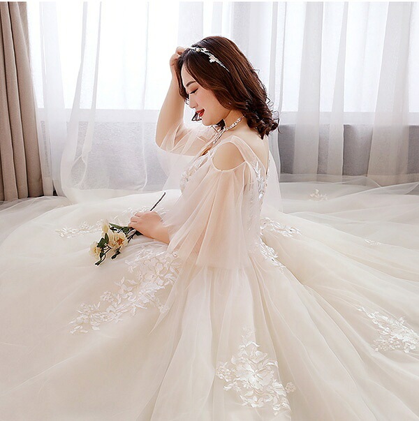 ウェディングドレス マーメイド 白 ライトシャンパン 大きいサイズ 袖あり 着痩せ ぽっちゃり 花嫁 結婚式 二次会 ドレス 編み上げタイプ レース ロングドレス トレーンドレス ウエディングドレス
