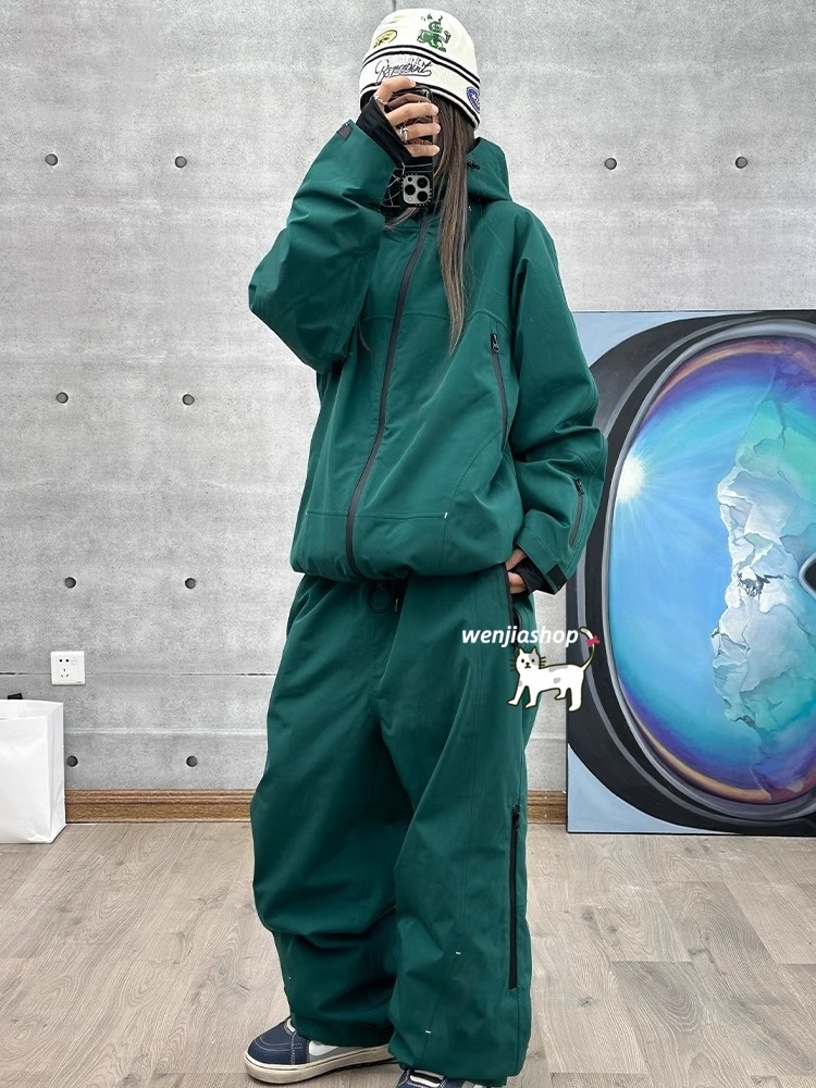 スノーボードウェアセット（ジャケット＆パンツ）レディース LEISURE SPORT スノーボードウェア スキーウェア レディース 上下