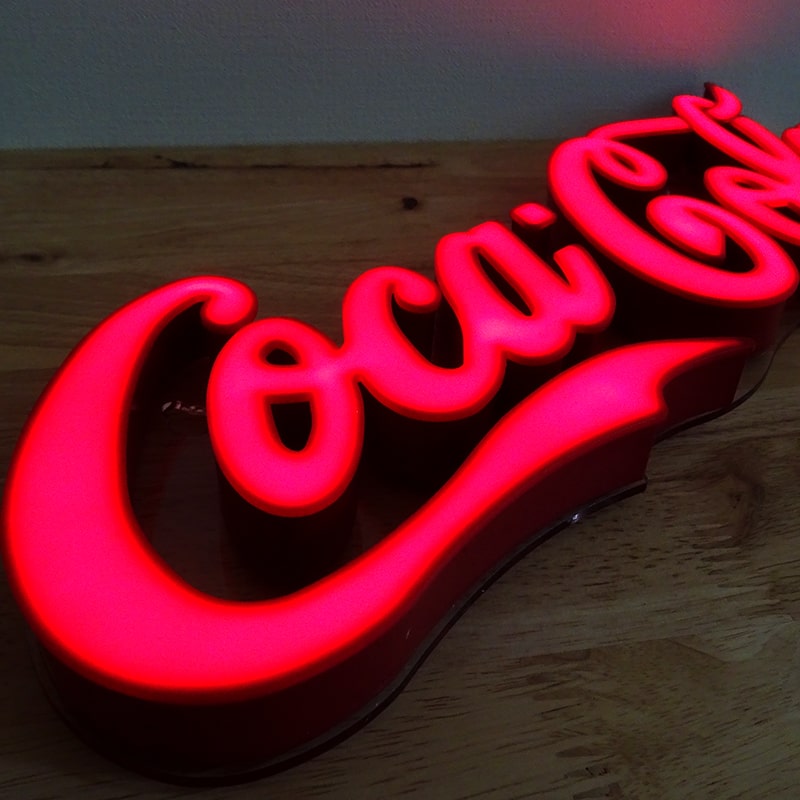 コカコーラ LEDライト ガレージ ネオン 看板 ミニレタリングサイン 電飾看板 レッド Coca-Cola インテリア コーラ 派手 壁掛け 目立つ アメリカン 雑貨 おしゃれ かわいい バー カ
