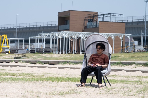 ルーフフォールディングチェア スチール アウトドアチェア 椅子 折りたたみ式 ルーフ付き 日除 RKC-539 グレー キャンプ リゾート メッシュ ルーフフォールディングチェア スチール アウトドアチェア 椅子 折りたたみ式 ルーフ付き 日除 RKC-539 グレー キャンプ リゾート メッシュ