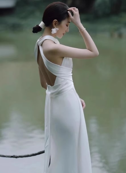 フランス風 ウェディングドレス ホルターネック マーメイドライン 背中見せ 結婚式