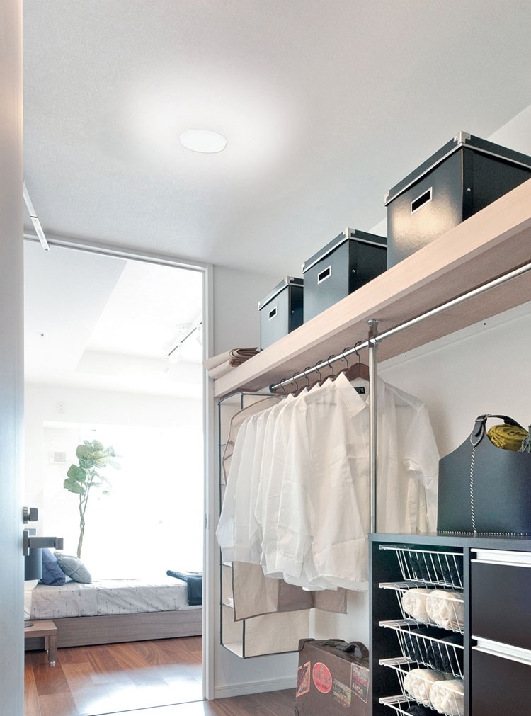 小型シーリングライト 薄形 2000lm 人感センサー付 SCL20LMS-UU 電球色 SCL20 メガ割