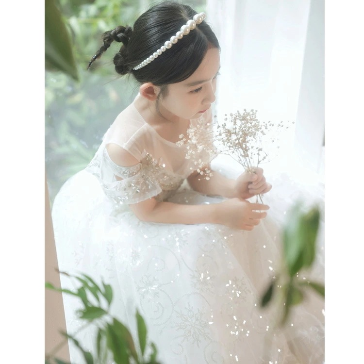 子供ドレス 白 ロングドレス ピアノ発表会ドレス オフショルダー 肩出し スパンコール キラキラドレス 女児ドレス キレイめ ホワイトドレス キッズドレス 女の子 演奏会ドレス 演出服 100 110 子供ドレス 白 ロングドレス ピアノ発表会ドレス オフショルダー 肩出し スパンコール キラキラドレス 女児ドレス キレイめ ホワイトドレス キッズドレス 女の子 演奏会ドレス 演出服 100 110