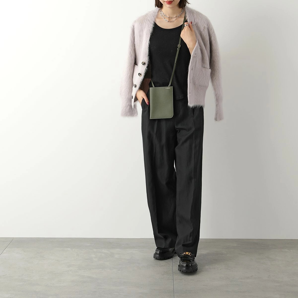 Valextra ヴァレクストラ ショルダーバッグ SGSF0004028LOCPL99 V3F04 0280 メンズ ソフト ドキュメントホルダー ガジェット 【mega】 Valextra ヴァレクストラ ショルダーバッグ SGSF0004028LOCPL99 V3F04 0280 メンズ ソフト ドキュメントホルダー ガジェット 【mega】