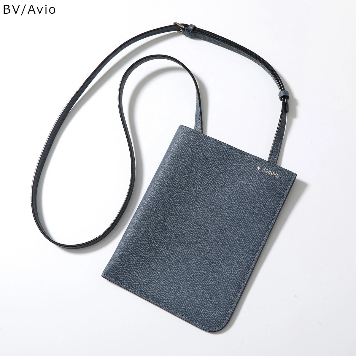 Valextra ヴァレクストラ ショルダーバッグ SGSF0004028LOCPL99 V3F04 0280 メンズ ソフト ドキュメントホルダー ガジェット 【mega】 Valextra ヴァレクストラ ショルダーバッグ SGSF0004028LOCPL99 V3F04 0280 メンズ ソフト ドキュメントホルダー ガジェット 【mega】