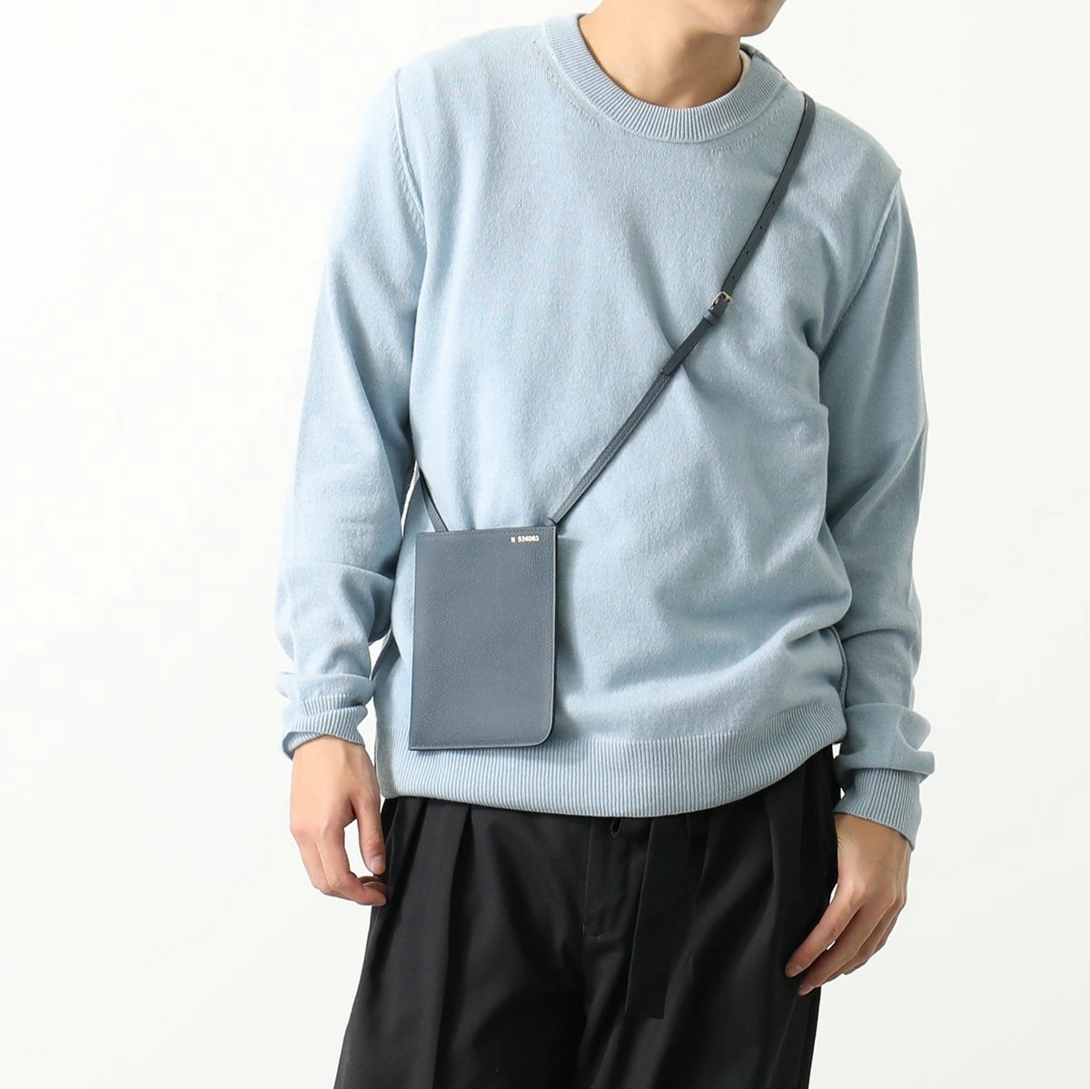 Valextra ヴァレクストラ ショルダーバッグ SGSF0004028LOCPL99 V3F04 0280 メンズ ソフト ドキュメントホルダー ガジェット 【mega】 Valextra ヴァレクストラ ショルダーバッグ SGSF0004028LOCPL99 V3F04 0280 メンズ ソフト ドキュメントホルダー ガジェット 【mega】