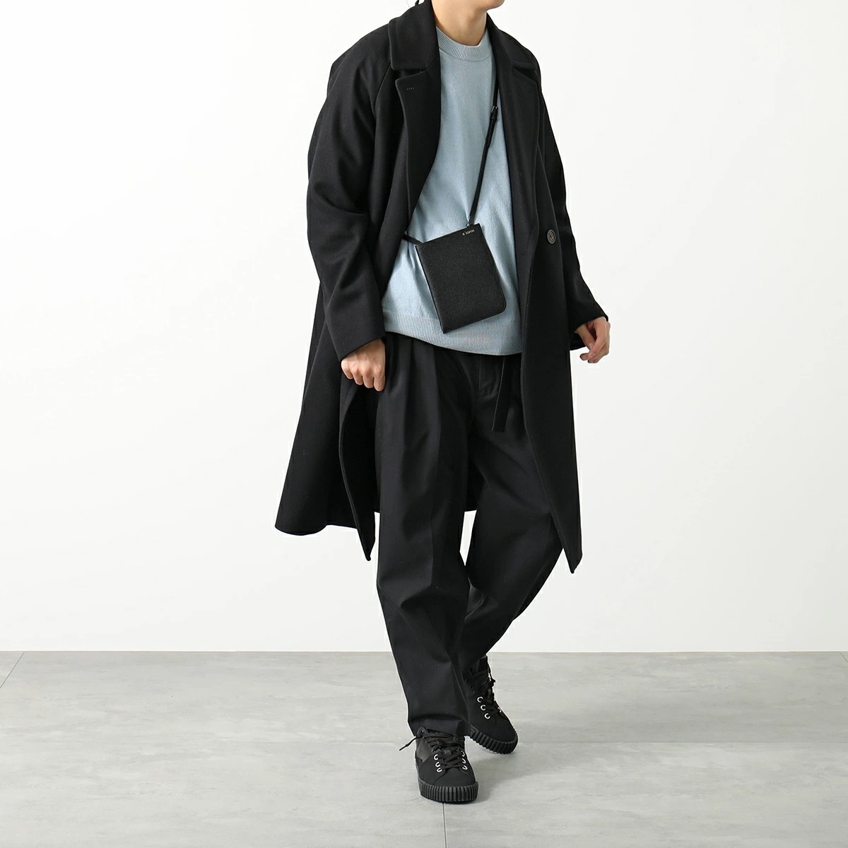 Valextra ヴァレクストラ ショルダーバッグ SGSF0004028LOCPL99 V3F04 0280 メンズ ソフト ドキュメントホルダー ガジェット 【mega】 Valextra ヴァレクストラ ショルダーバッグ SGSF0004028LOCPL99 V3F04 0280 メンズ ソフト ドキュメントホルダー ガジェット 【mega】