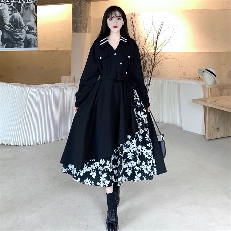 ワンピース フレアワンピース ロング ロング丈 袖あり 長袖 Vネック フレア Aライン リボン ウエストマーク ウエストリボン 切り替えデザイン ドッキング かわいい 大人可愛い レトロ 花柄 ワンピース フレアワンピース ロング ロング丈 袖あり 長袖 Vネック フレア Aライン リボン ウエストマーク ウエストリボン 切り替えデザイン ドッキング かわいい 大人可愛い レトロ 花柄