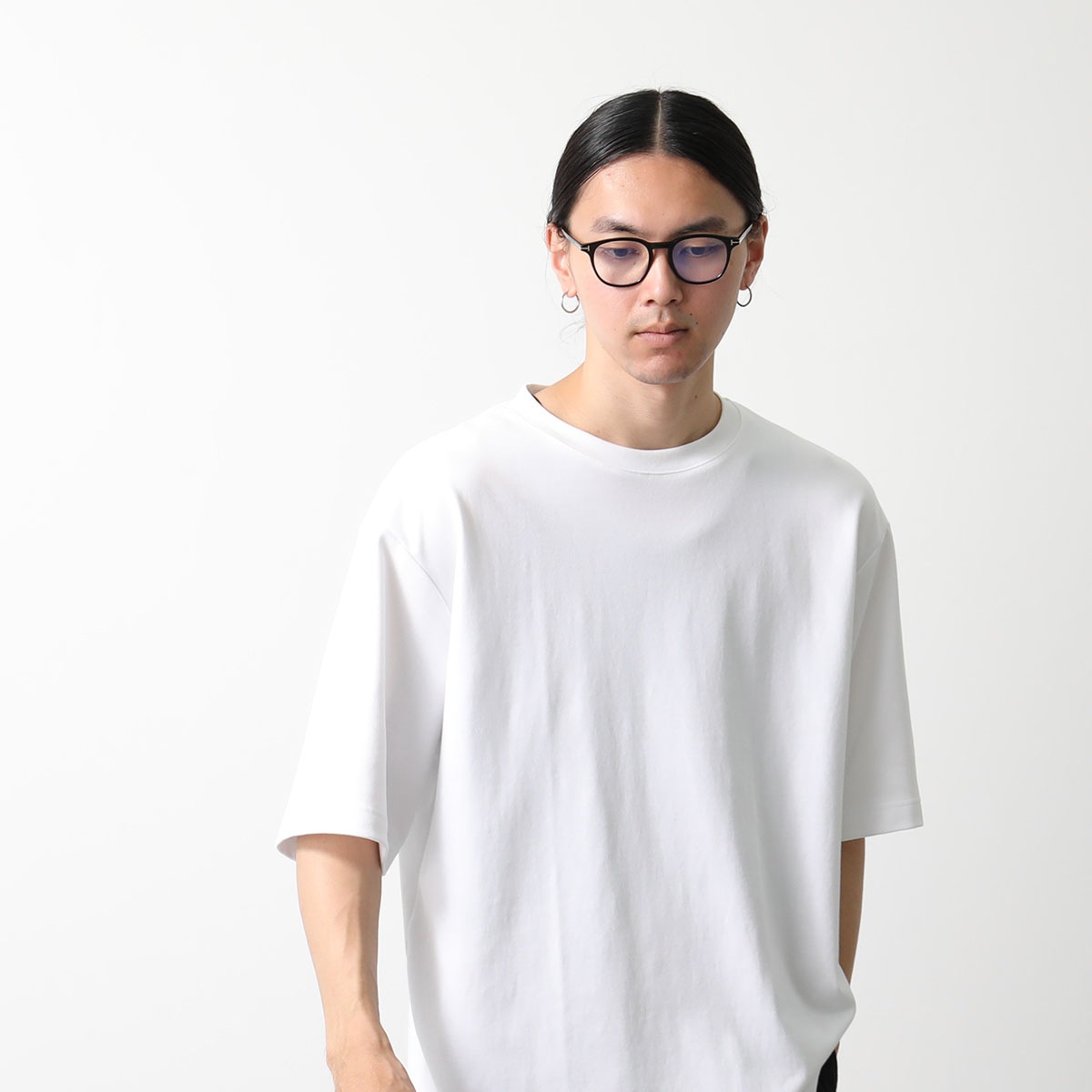 TOM FORD トムフォード メガネ TF5832-B FT5832-B メンズ ウェリントン型 眼鏡 めがね 伊達メガネ ロゴ Tロゴ セルフレーム ブルーライトカットレンズ TOM FORD トムフォード メガネ TF5832-B FT5832-B メンズ ウェリントン型 眼鏡 めがね 伊達メガネ ロゴ Tロゴ セルフレーム ブルーライトカットレンズ