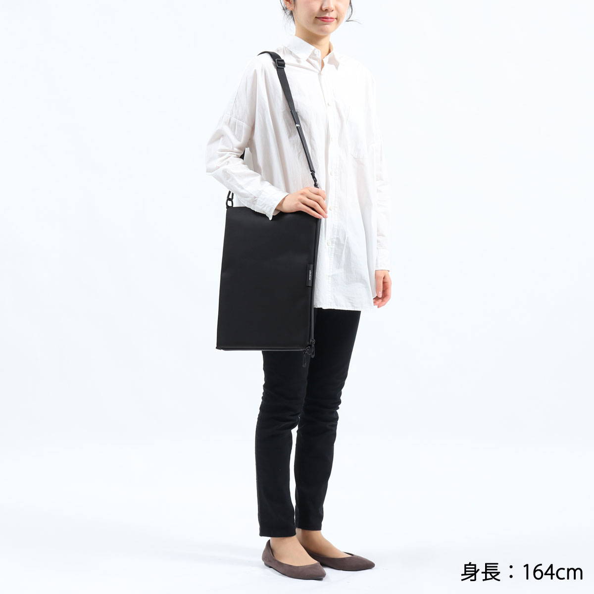 正規品1年保証 バッグ 3WAY ショルダーバッグ Inn L Sleek A4 肩掛け 2層 PC収納 ビジネス 通勤 通勤バッグ メンズ レディース 28908 正規品1年保証 バッグ 3WAY ショルダーバッグ Inn L Sleek A4 肩掛け 2層 PC収納 ビジネス 通勤 通勤バッグ メンズ レディース 28908