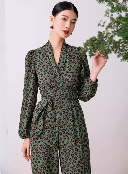 レディース ワンピース オールインワン ワイドパンツ ロング 長袖 Vネック カシュクール スリム ウエストマーク ハイウエスト おしゃれ かっこいい 個性的 主役級 存在感 とろみ感 ワイルド レディース ワンピース オールインワン ワイドパンツ ロング 長袖 Vネック カシュクール スリム ウエストマーク ハイウエスト おしゃれ かっこいい 個性的 主役級 存在感 とろみ感 ワイルド