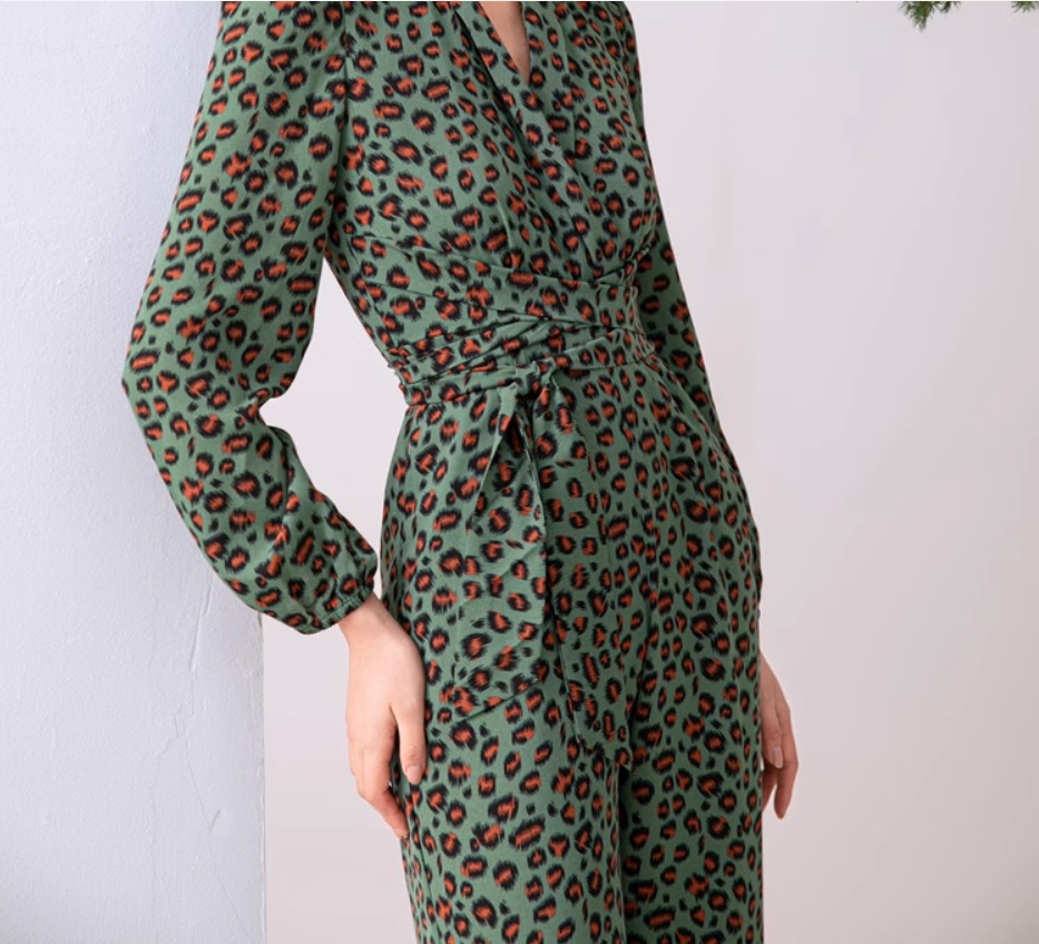 レディース ワンピース オールインワン ワイドパンツ ロング 長袖 Vネック カシュクール スリム ウエストマーク ハイウエスト おしゃれ かっこいい 個性的 主役級 存在感 とろみ感 ワイルド レディース ワンピース オールインワン ワイドパンツ ロング 長袖 Vネック カシュクール スリム ウエストマーク ハイウエスト おしゃれ かっこいい 個性的 主役級 存在感 とろみ感 ワイルド