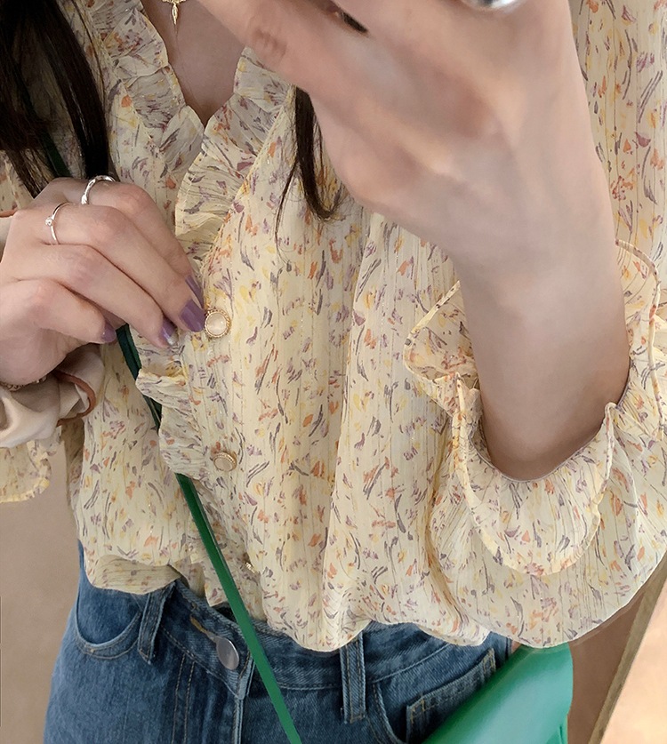 ブラウス シャツ シフォン レディース 長袖 薄手 前開き ボタン フリル ベージュ 花柄 S M お洒落 ゆったり かわいい ガーリー Vネック 着回し お出かけ 普段使い デート ママ カジュアル mdprevattcaulkingandwaterproofing.com