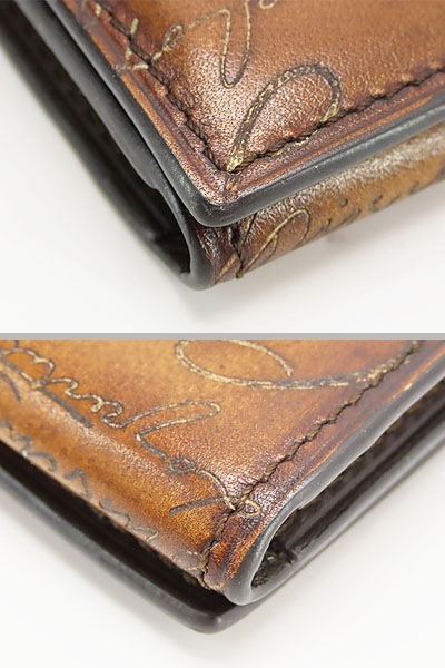 美品ベルルッティカリグラフィインブイアスクリットレザーカードケースパスケース名刺入れブラウンIMBUIA-SCRITTO-V2 美品ベルルッティカリグラフィインブイアスクリットレザーカードケースパスケース名刺入れブラウンIMBUIA-SCRITTO-V2