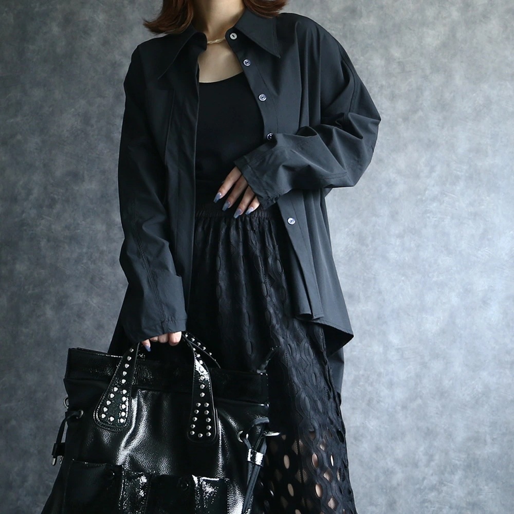 トップス シャツ 前後差 チュニック丈 比翼仕立て シャツ 長袖 シンプル 前開き 無地 レディース ブラック 体型カバー ゆったり 送料無料 トップス シャツ 前後差 チュニック丈 比翼仕立て シャツ 長袖 シンプル 前開き 無地 レディース ブラック 体型カバー ゆったり 送料無料