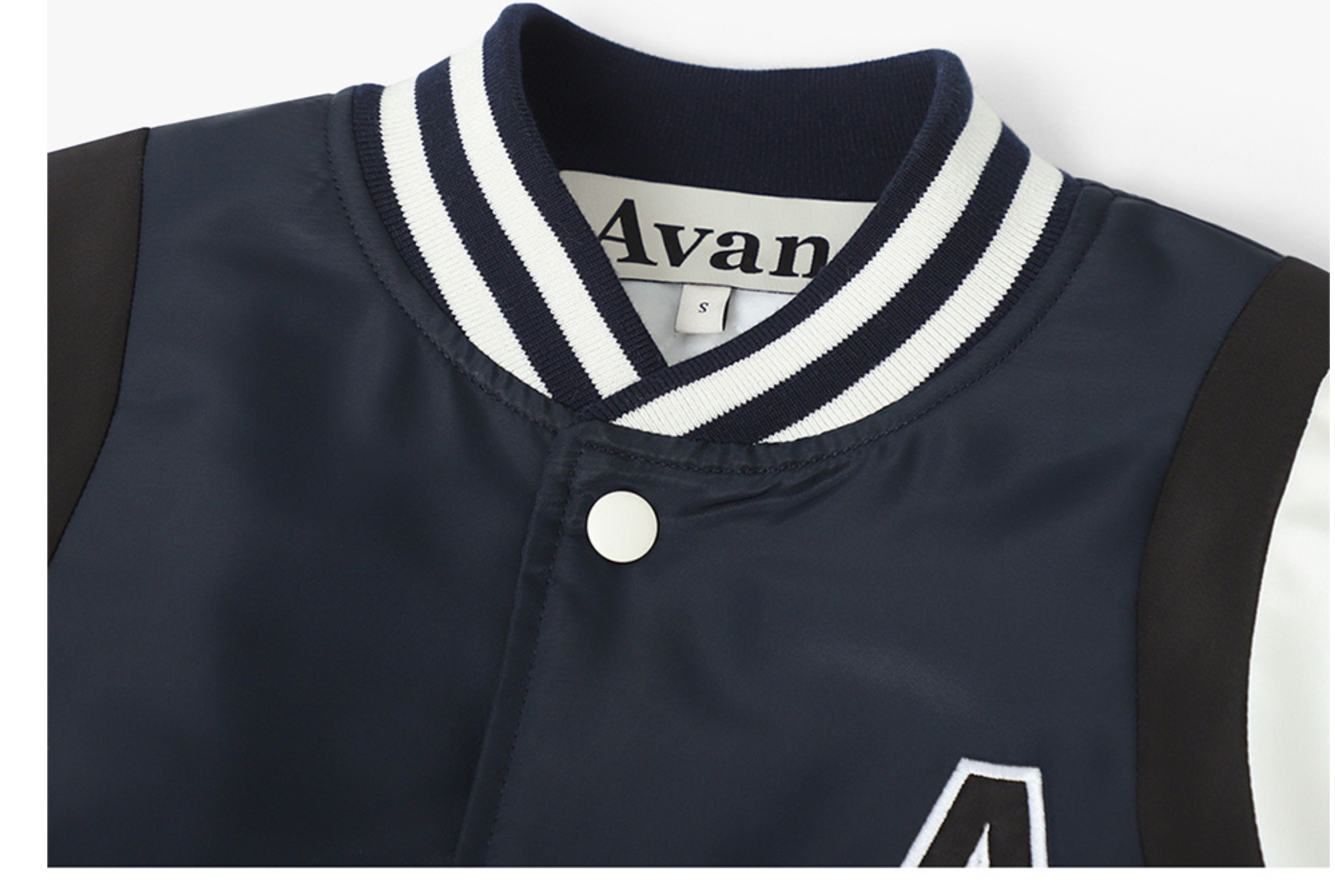 ブルゾン AVANDRESS Atlantis Marine Crop Varsity Jacket NAVY Atlantis Marine Crop Varsity Jacket NAVY ジャンパー・ブルゾン