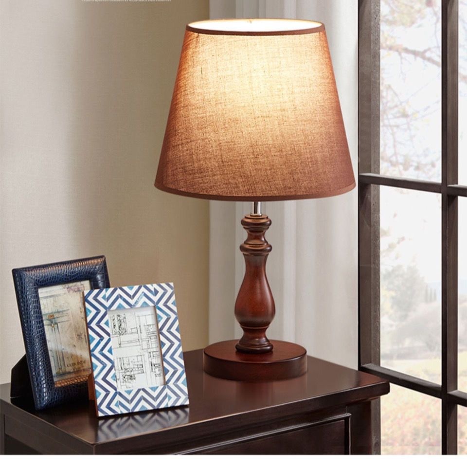 中国標準220 vモダンなシンプルなベッドルームソリッドウッドウォームウッドダイムリモートコントロールledベッドサイドライトアメリカンカントリーホテルパーソナリティライト 中国標準220 vモダンなシンプルなベッドルームソリッドウッドウォームウッドダイムリモートコントロールledベッドサイドライトアメリカンカントリーホテルパーソナリティライト