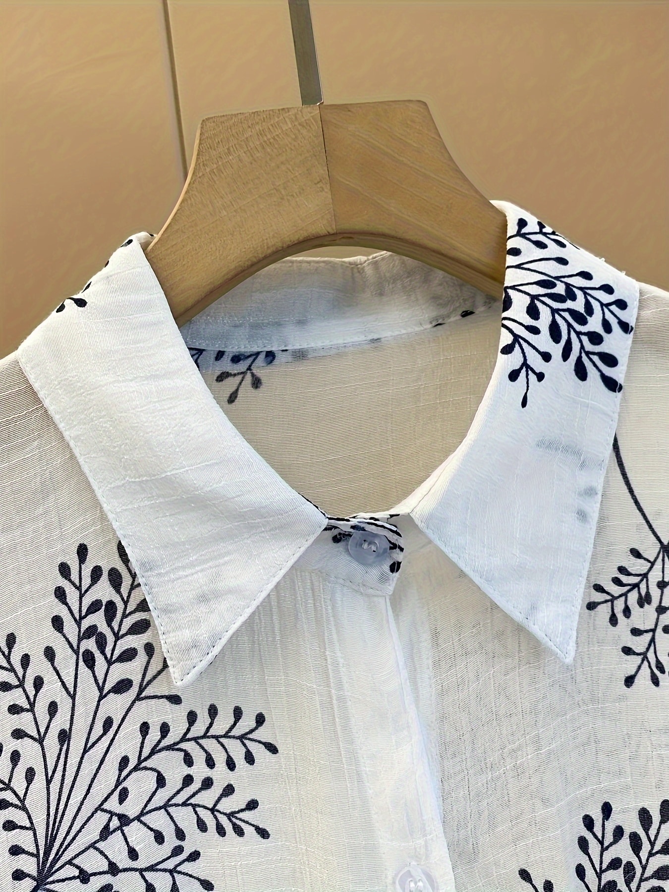 植物プリントボタンフロントシャツエレガントな長袖胸ポケットシャツ春と秋のレディース服 植物プリントボタンフロントシャツエレガントな長袖胸ポケットシャツ春と秋のレディース服