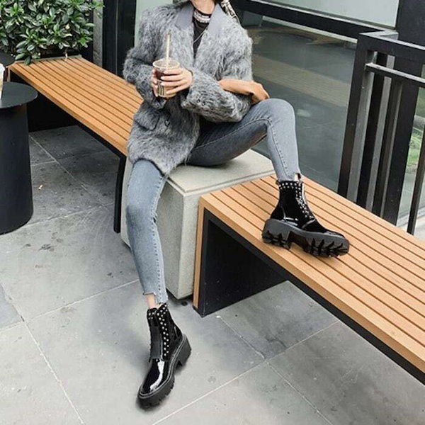 Qoo10] スタッズブーツ レディース パテントレザ