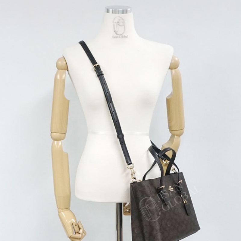 コーチシグネチャーキャンバスモリートートバッグ 25 CV965 IMXAQ