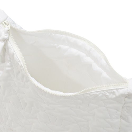 [KIRSH] CHERRY NOMAD QUILTING BAG★ショルダーバッグ ルセラフィム ホンウンチェ 着用]CHERRY NOMAD QUILTING BAG