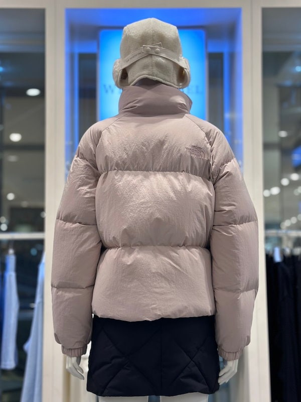 Qoo10] ザノースフェイス TNF 関税なし W NEO PUFFY