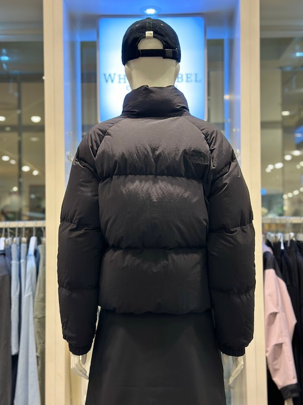 Qoo10] ザノースフェイス TNF 関税なし W NEO PUFFY