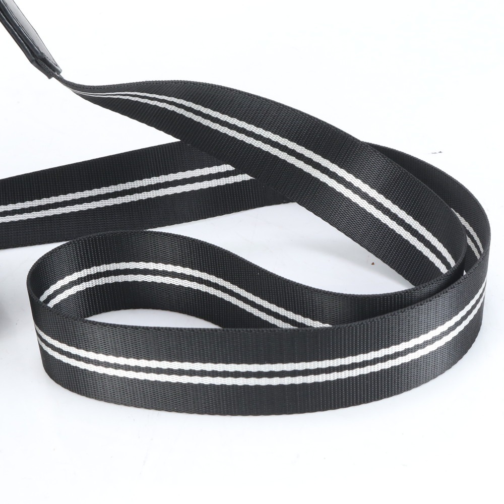 極美品 ヨット レザー ショルダーバッグ 斜め掛け メッセンジャー ビジネス 通勤 トート メンズ EUE CQ11-3 中古 極美品 ヨット レザー ショルダーバッグ 斜め掛け メッセンジャー ビジネス 通勤 トート メンズ EUE CQ11-3 中古