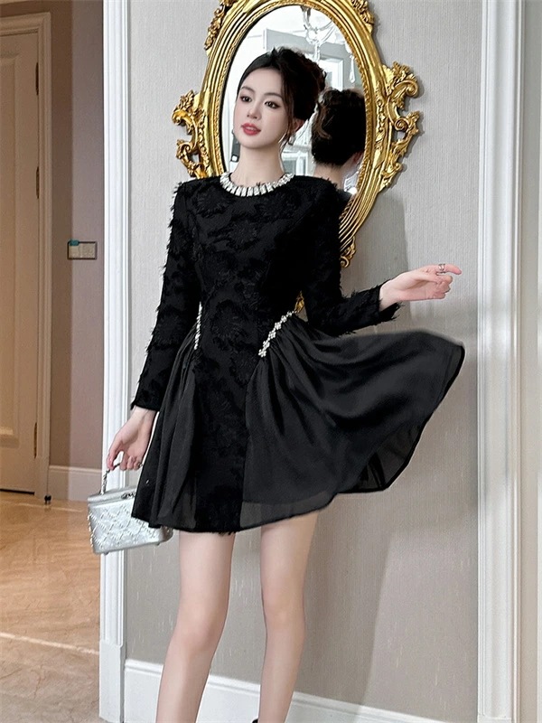 ビジュー付き ワンピスドレス ミニ丈 膝上丈 フレアワンピース レース フォーマルドレス パーティードレス ナイトドレス 姫系 長袖 セクシー上品 大人 きれいめ スナック パーティー 結婚式 ドレス ビジュー付き ワンピスドレス ミニ丈 膝上丈 フレアワンピース レース フォーマルドレス パーティードレス ナイトドレス 姫系 長袖 セクシー上品 大人 きれいめ スナック パーティー 結婚式 ドレス